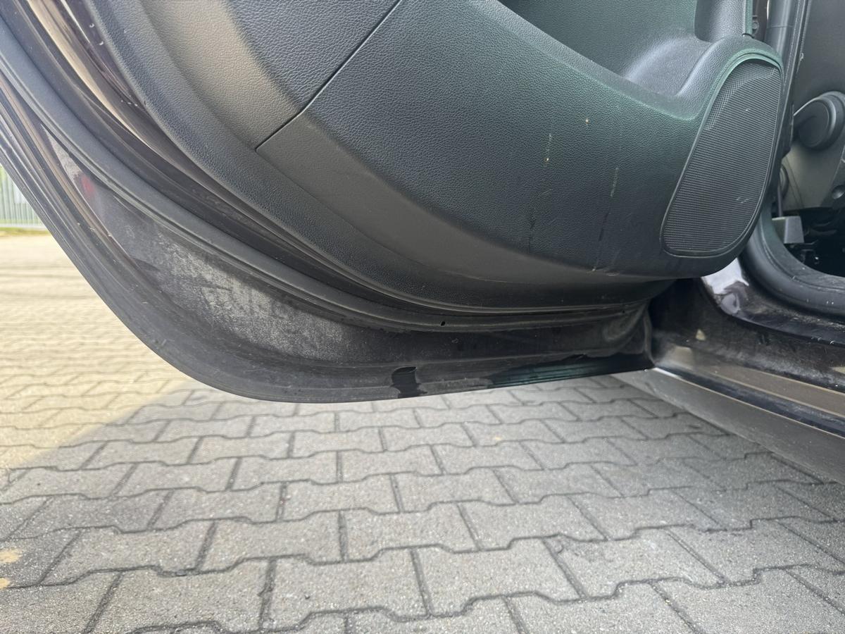 Opel Zafira C Tourer original T&uuml;r hinten links Z41C Mahagonibraun Rohbau Bj.2015